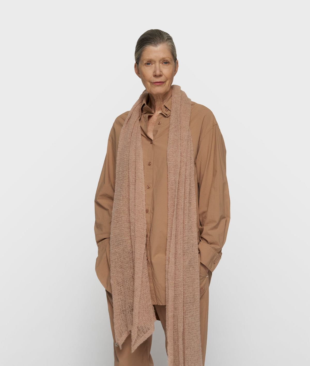 10DAYS Open Knit Scarf | Light Fudge – Bufanda unisex – Estilo casual – Talla One size