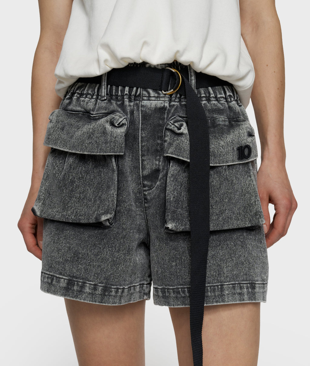 10DAYS Utility Shorts Jog Denim | Black – Bermudas de mujer – Estilo casual – Tallas M, L, XL