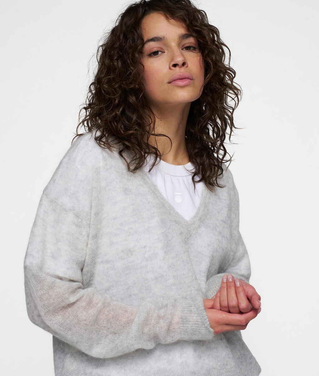 10DAYS V-Neck Knit Sweater 25-602-9900 Light Grey Melee