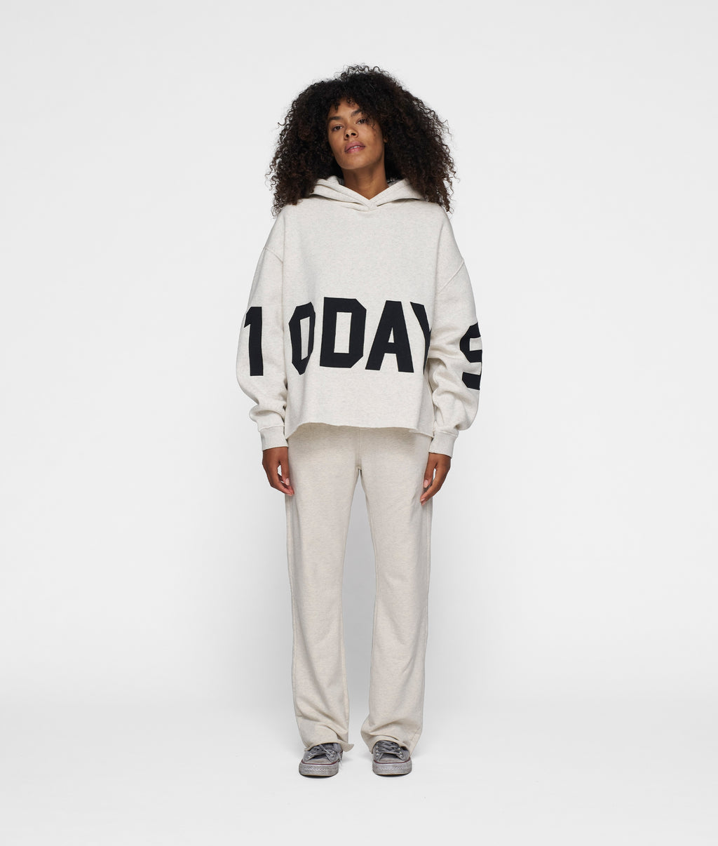 The Straight Jogger Soft White Melee
