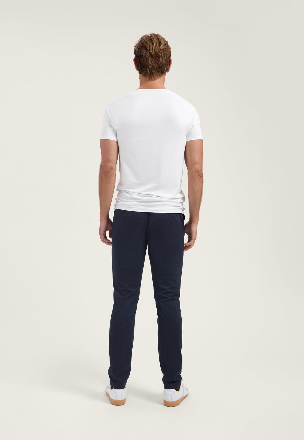 707010_100_4_fullbody_back.jpg