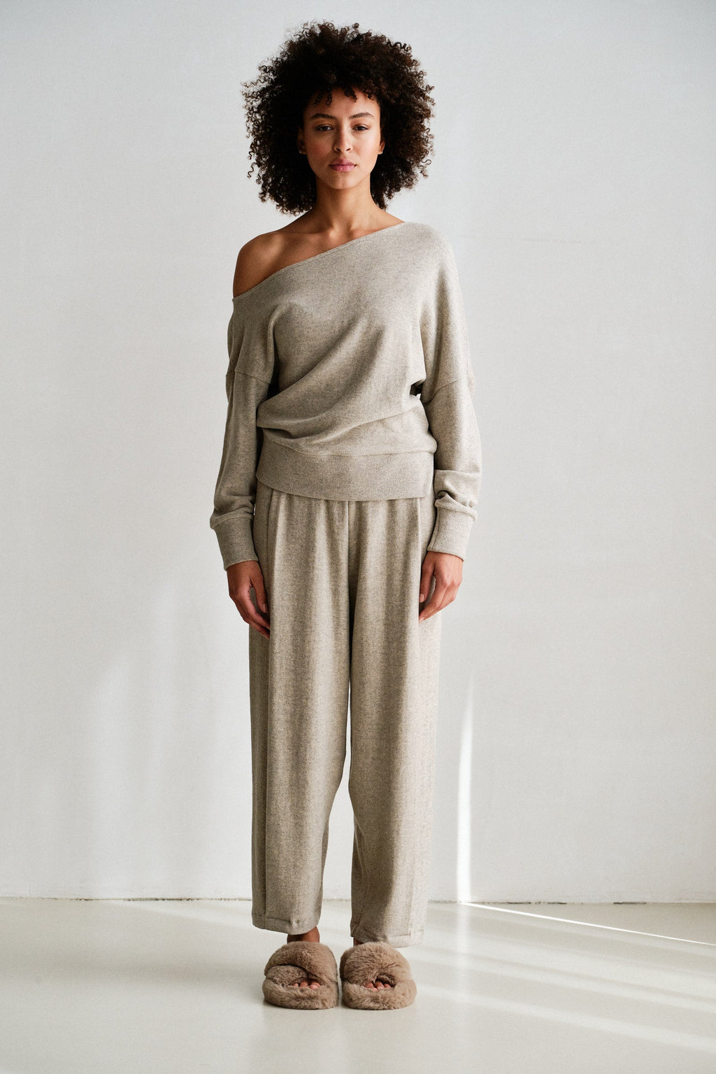 Pantalón Penn & Ink W26T1306 Beige y Antra - imagen 4