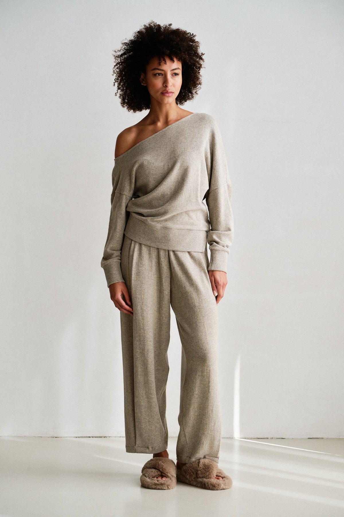 Pantalón Penn & Ink W26T1306 Beige y Antra - imagen 5