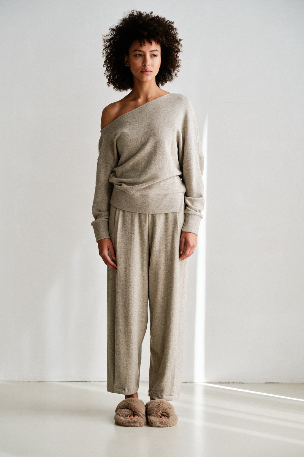 Pantalón Penn & Ink W26T1306 Beige y Antra - imagen 6