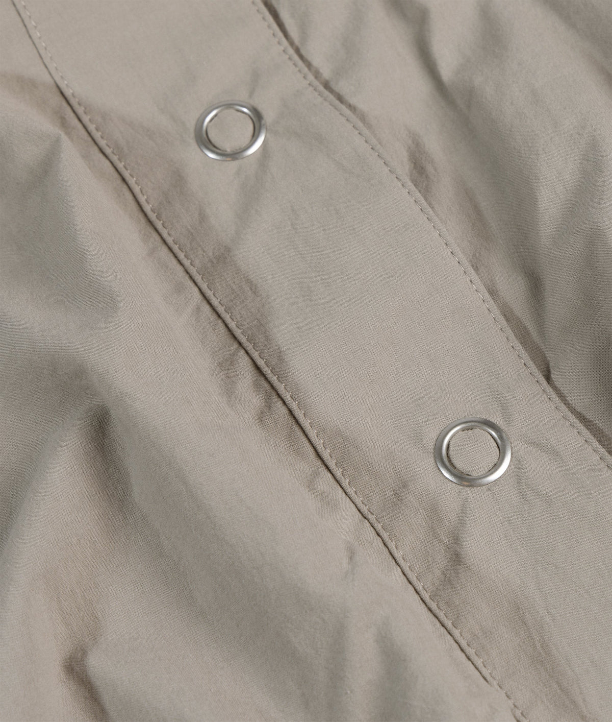 wide crinkle jacket | fog – detalle del producto