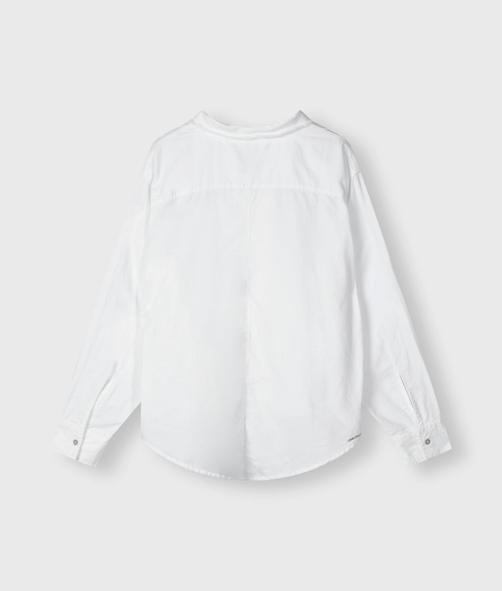 THE PIQUE SHIRT | white – detalle del producto