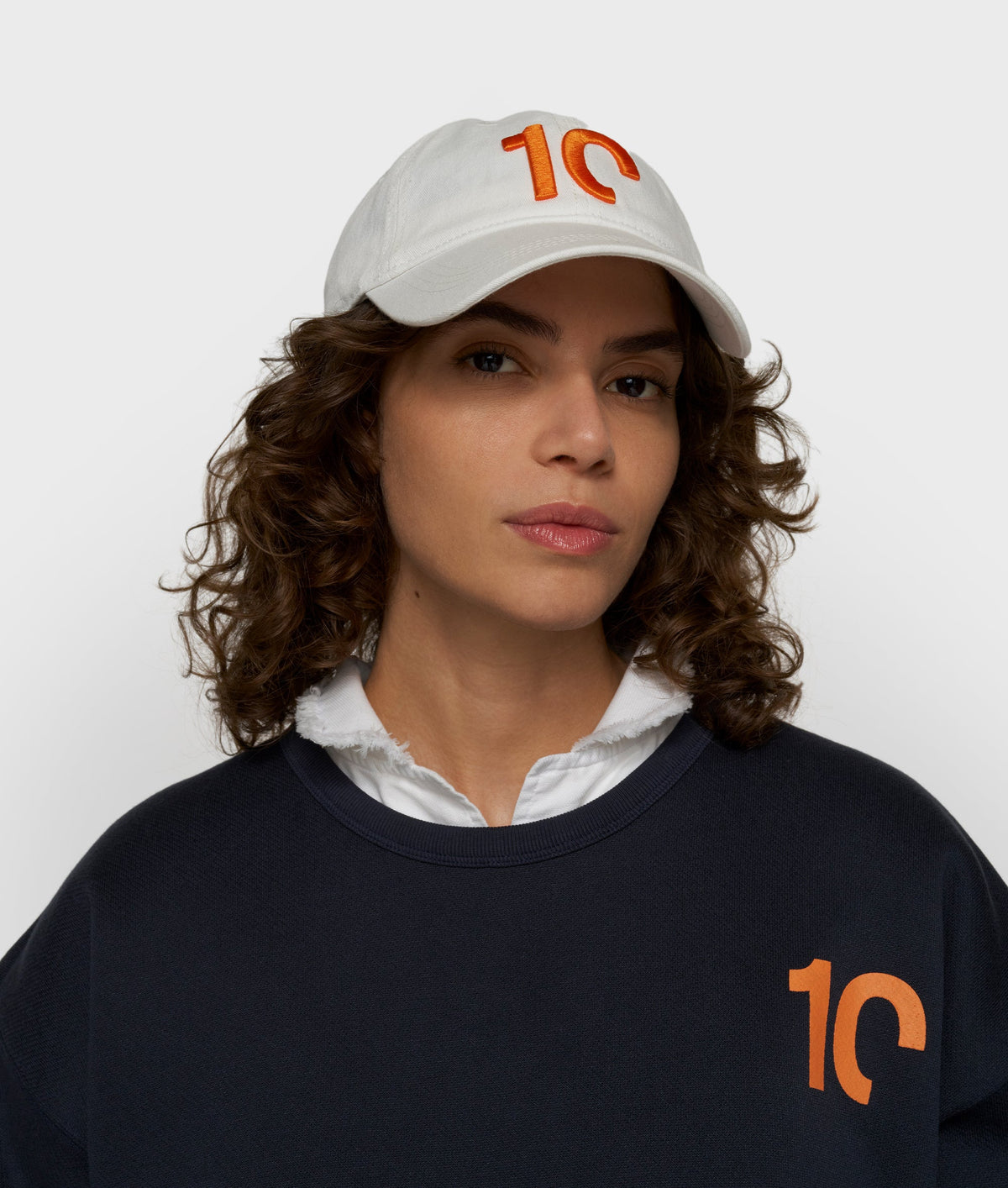 cap knhb | white – vista en modelo