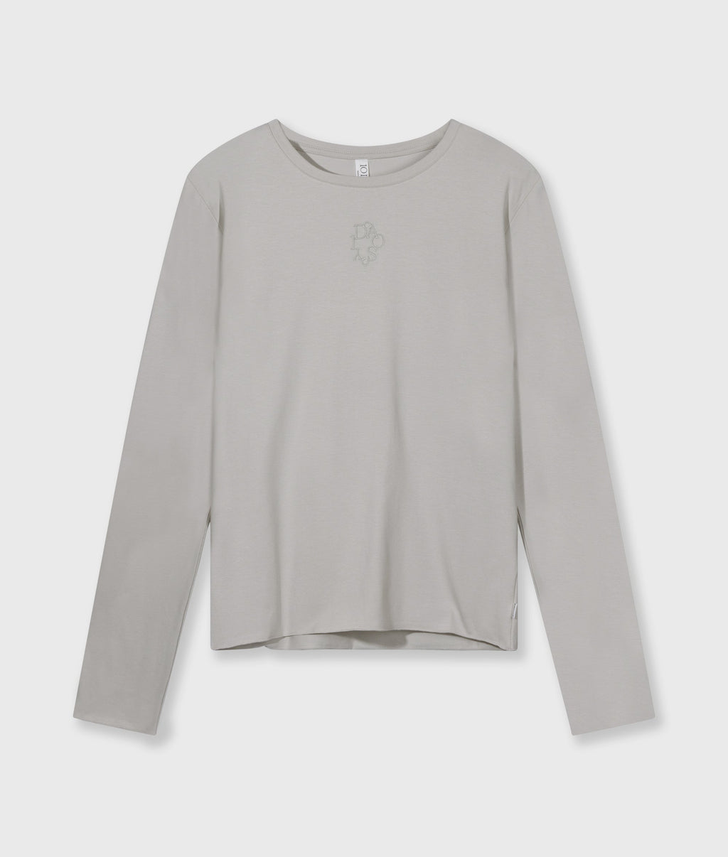 slim long sleeve tee | stone – vista adicional