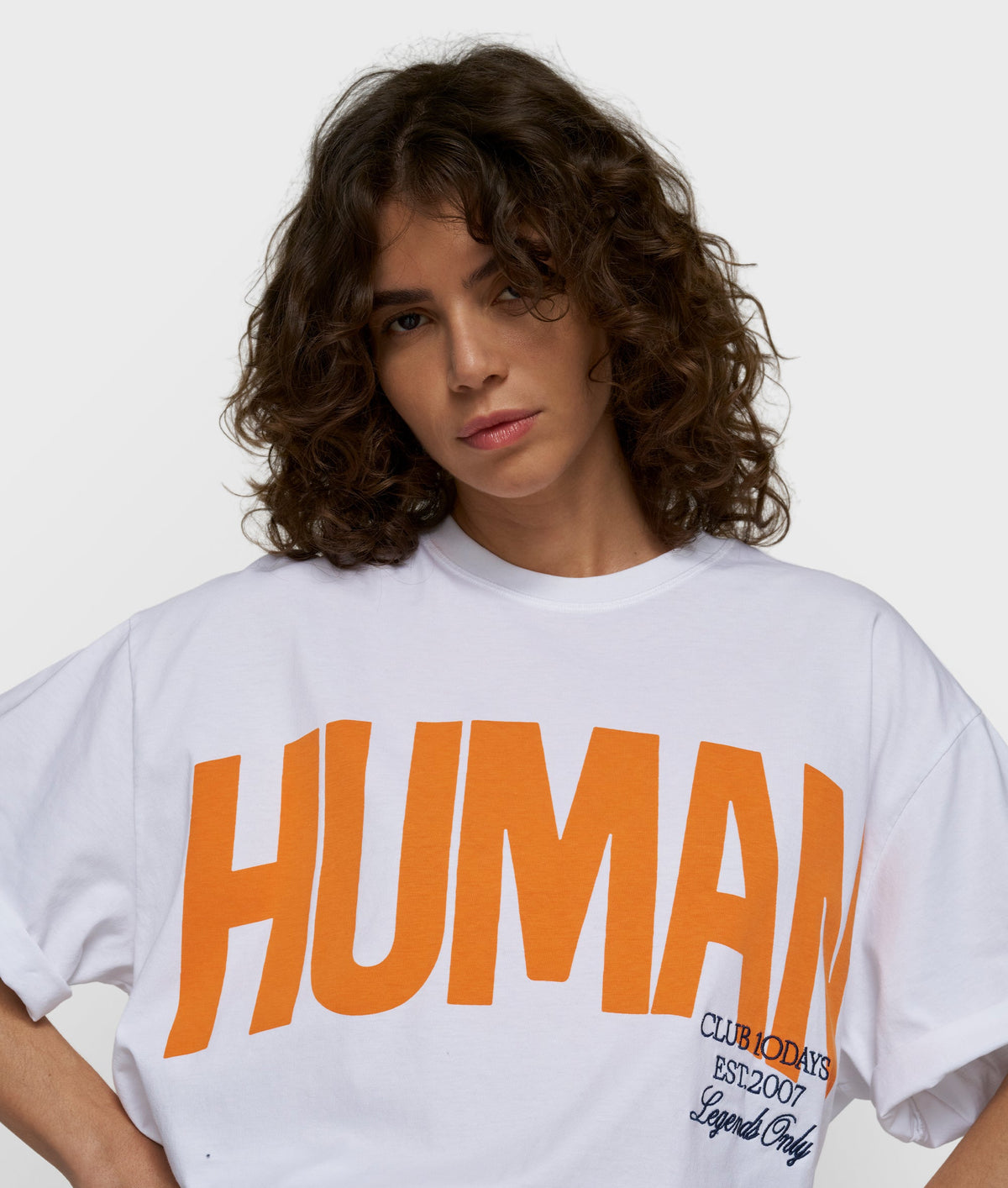oversized tee | white – vista adicional