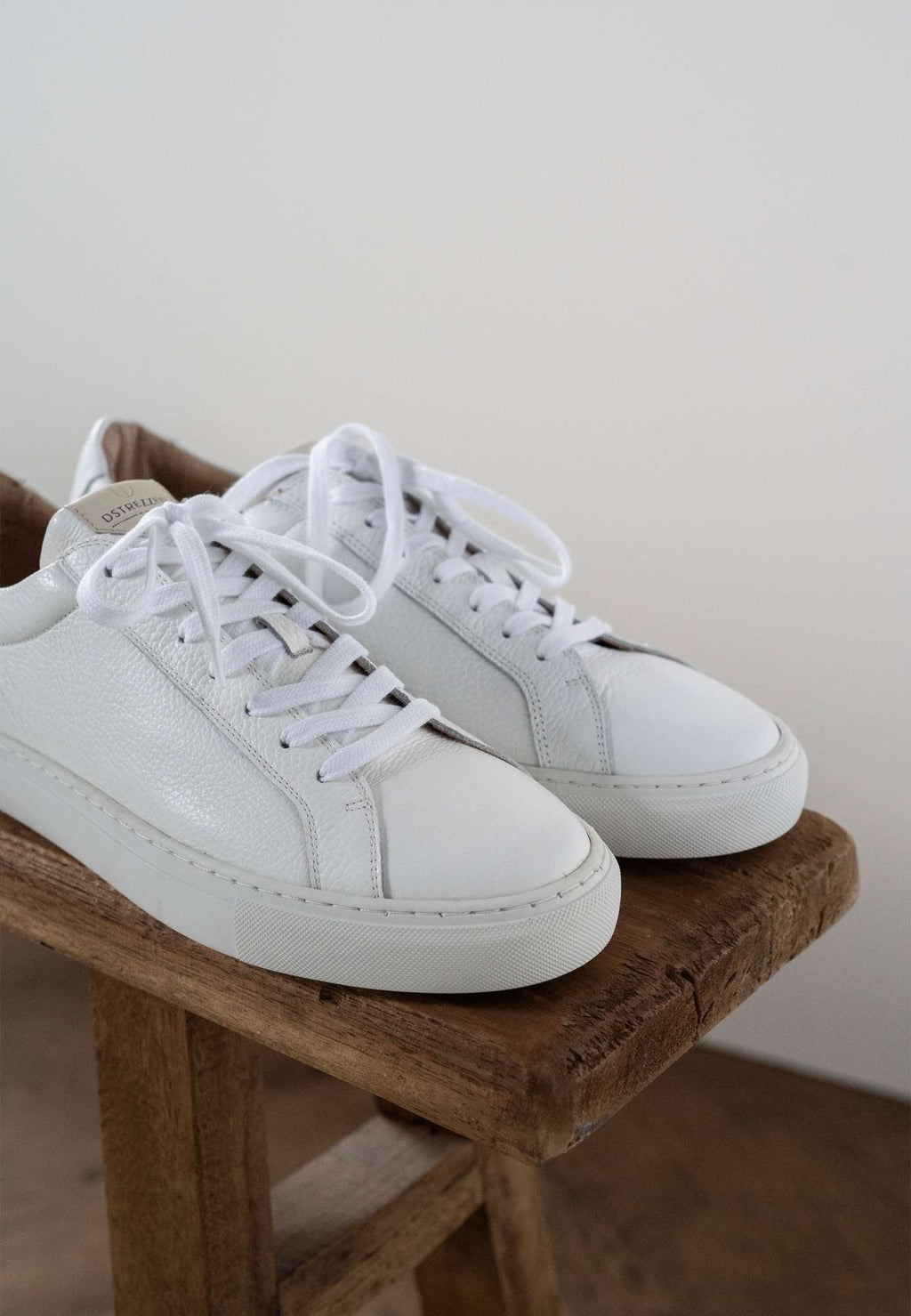 DSTREZZED Basic Sneaker Leather | White – Zapatillas para hombre – Estilo casual – Tallas 39, 40, 41, 42, 43, 44, 45, 46 – vista adicional